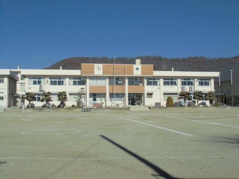 敷島小学校