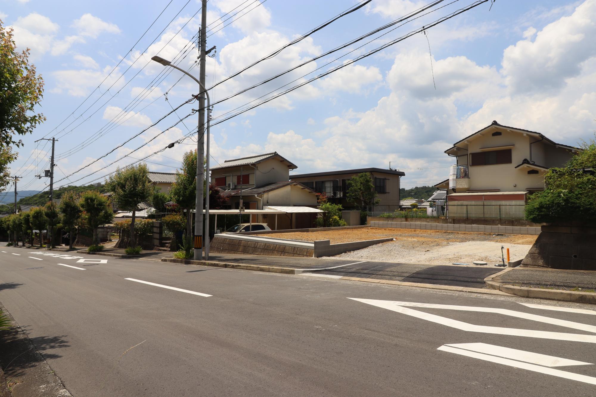 前面道路含む現地写真