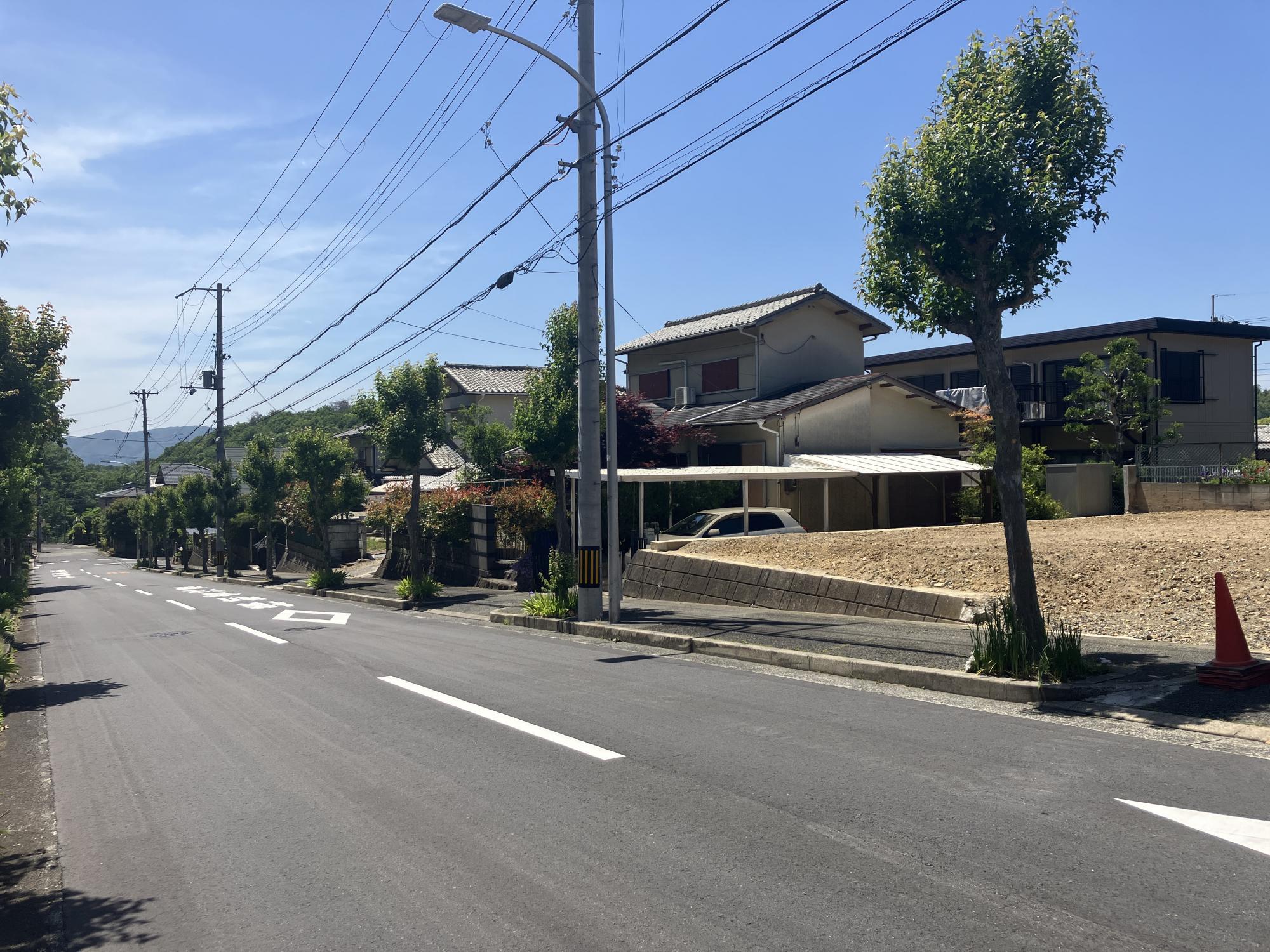 前面道路含む現地写真