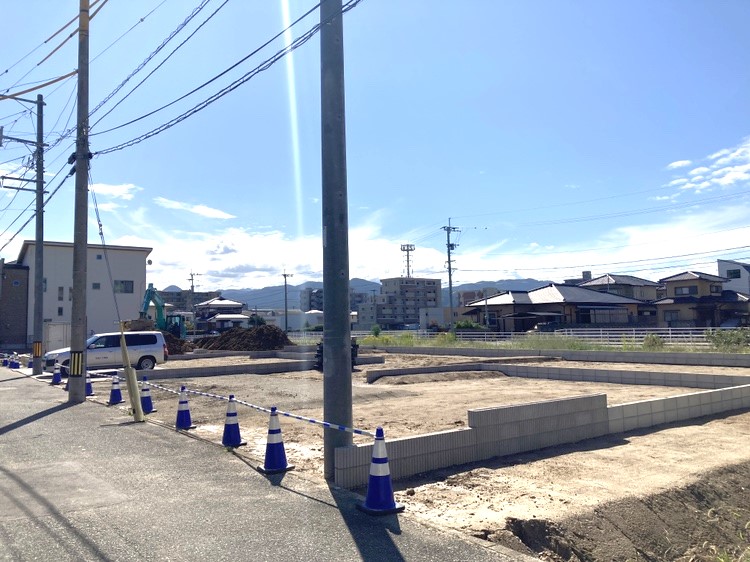 前面道路含む現地写真