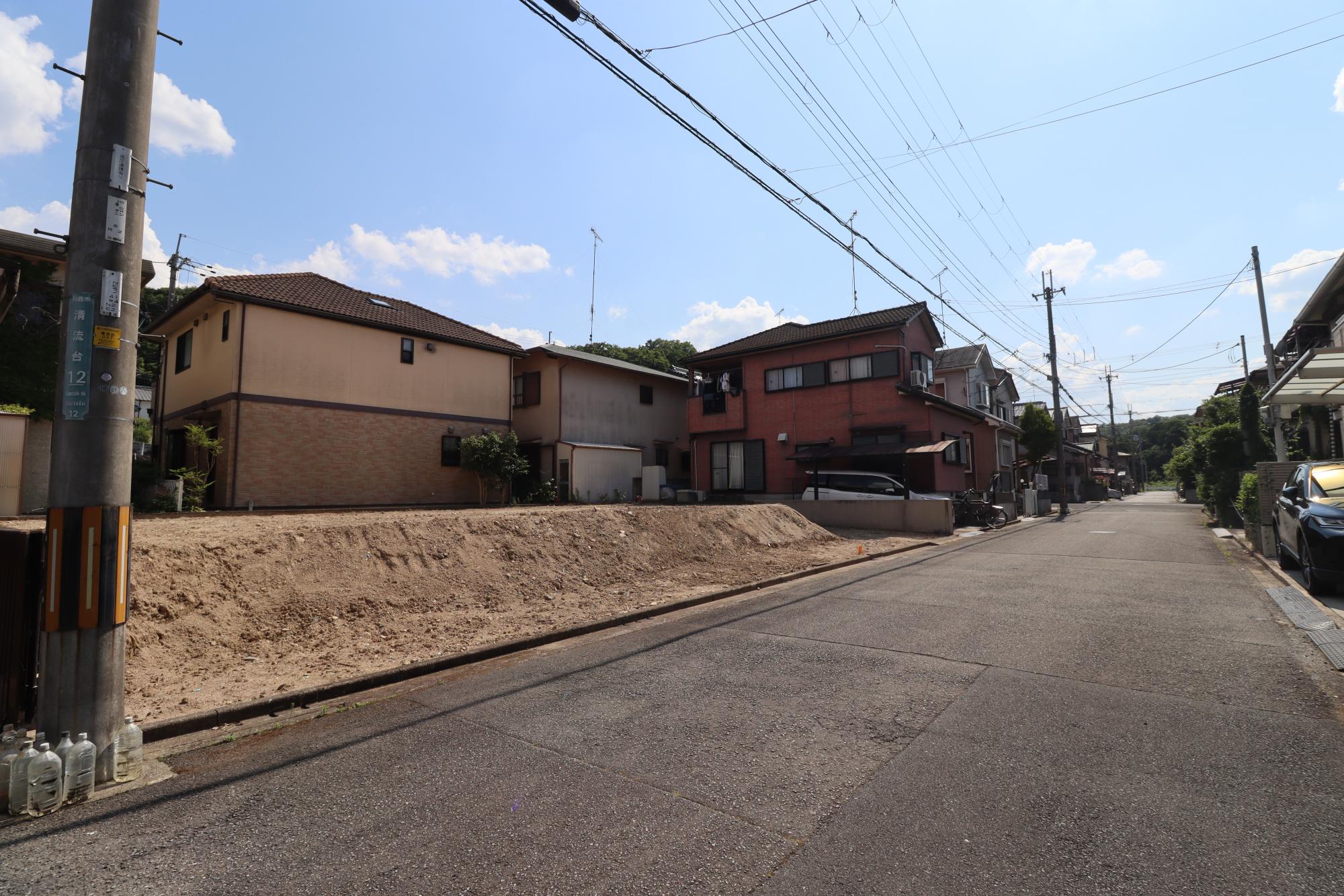 前面道路含む現地写真