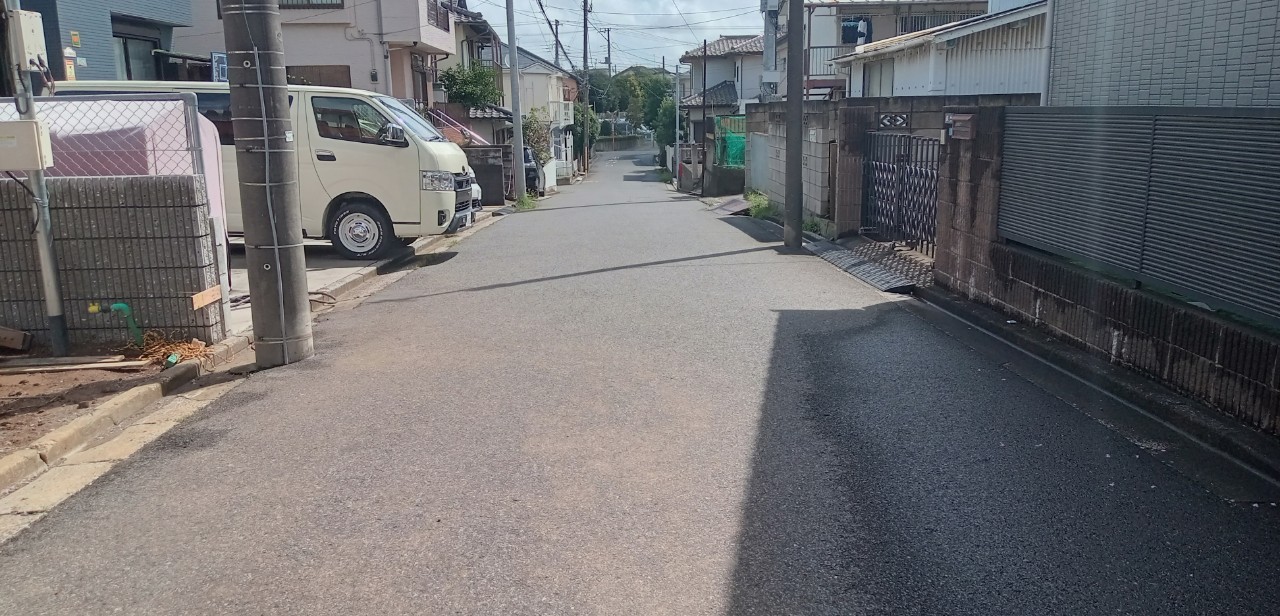 前面道路を含む現地写真