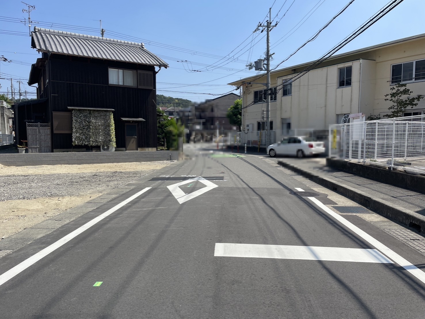 【前面道路】南6.0m公道42条1項1号道路、西6.0m公道42条1項1号道路