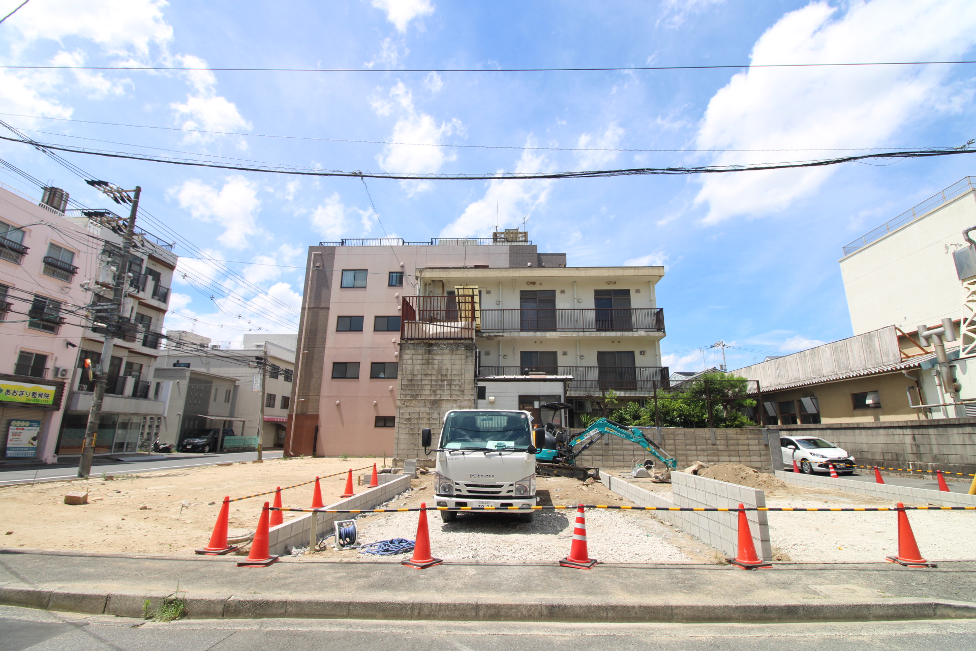 前面道路から見た宅地