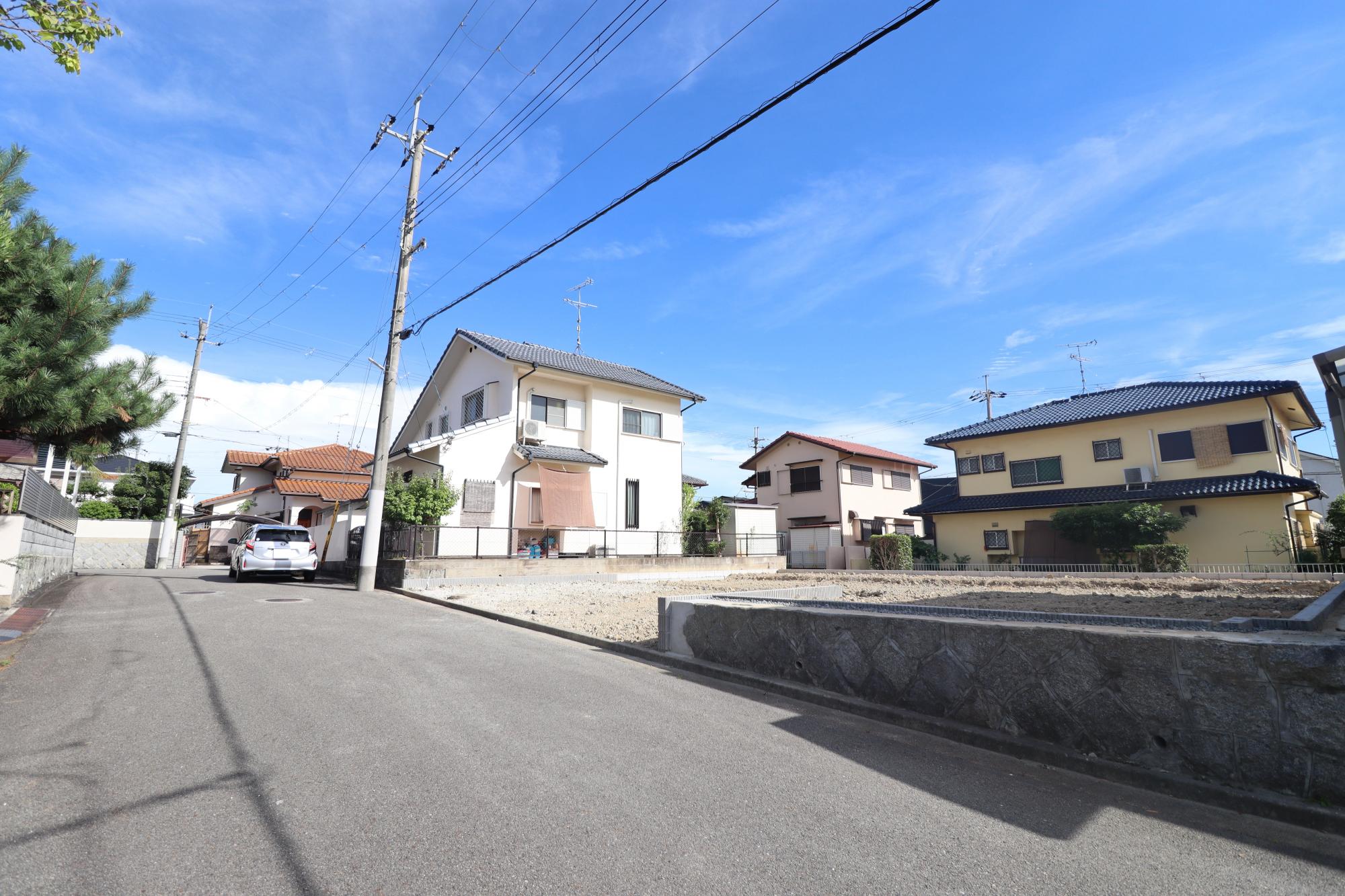 前面道路含む現地写真