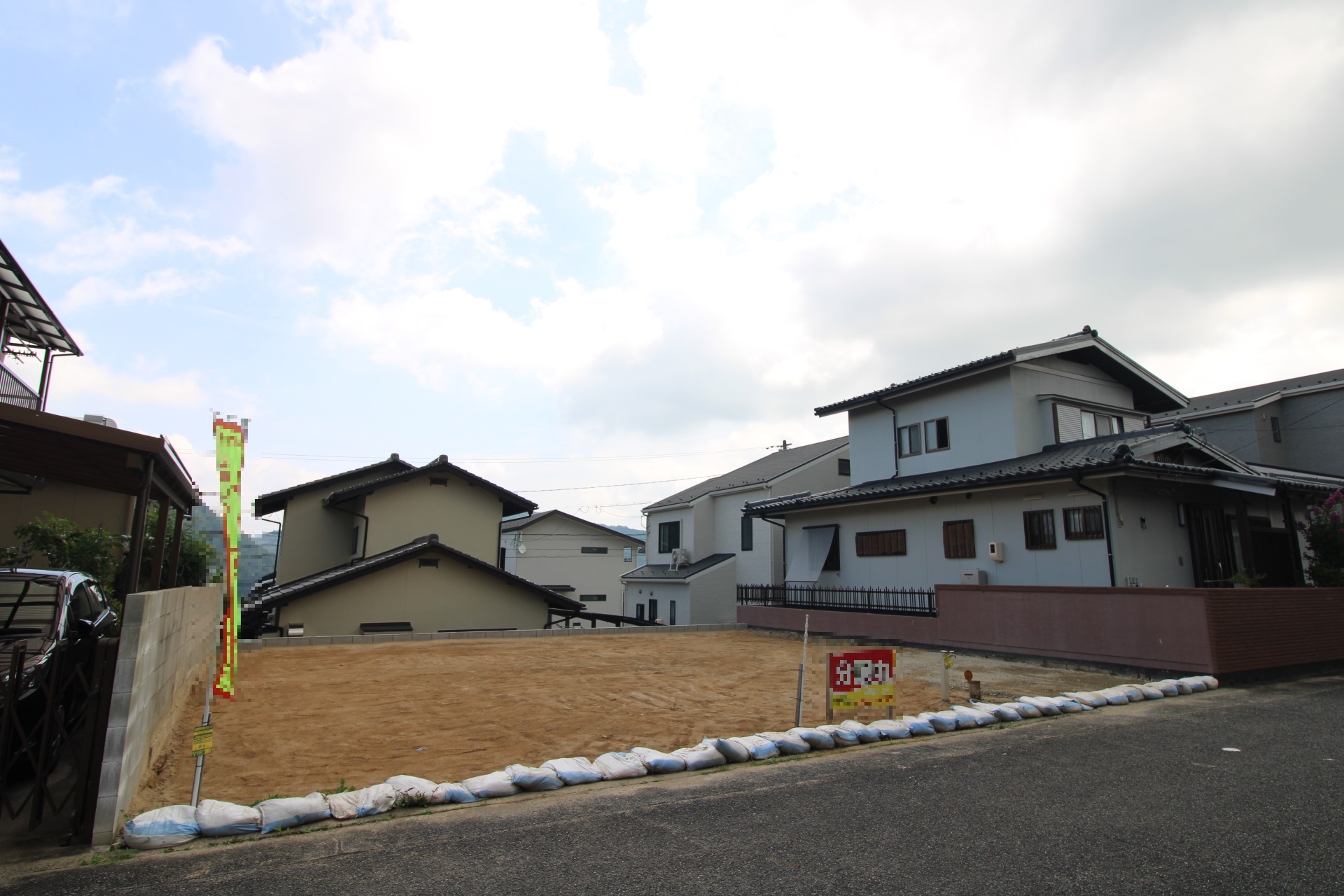 前面道路から見た宅地