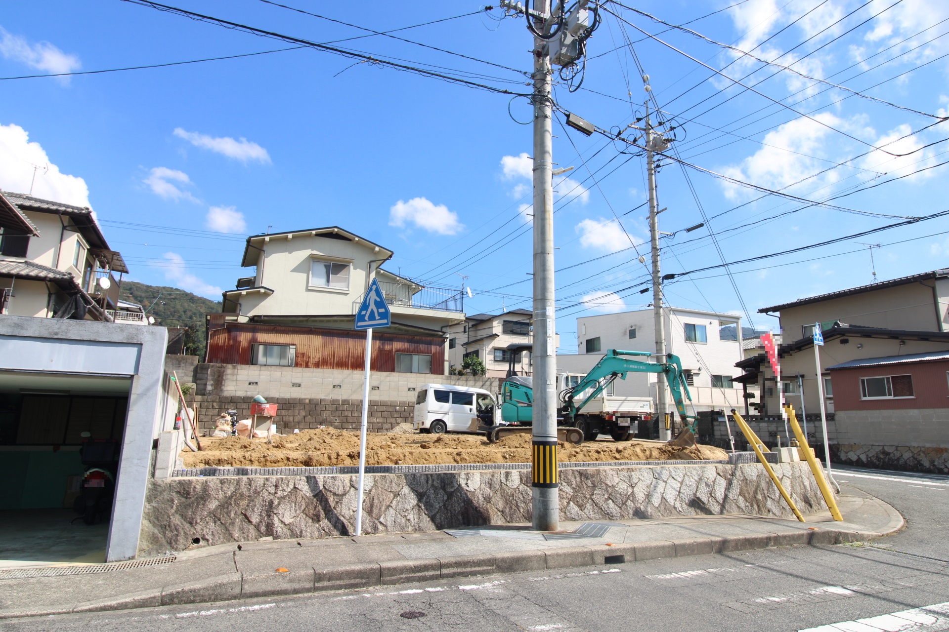 前面道路から見た宅地