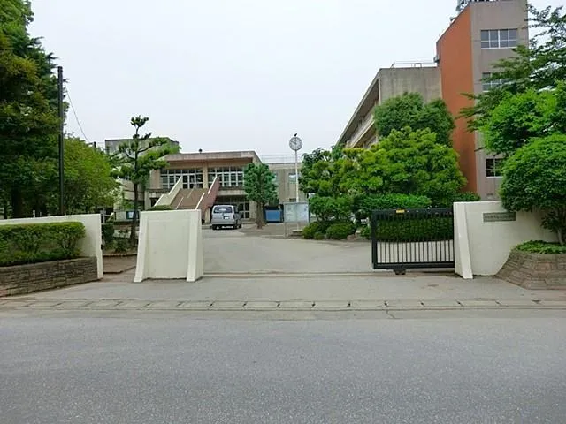 上沖小学校