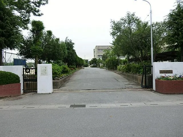 大沼中学校