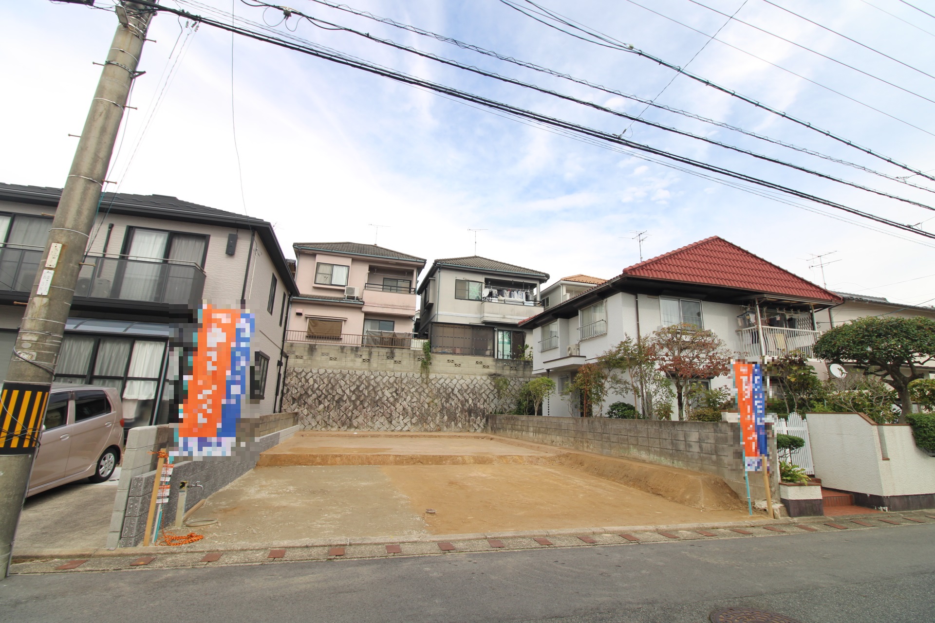 前面道路から見た宅地