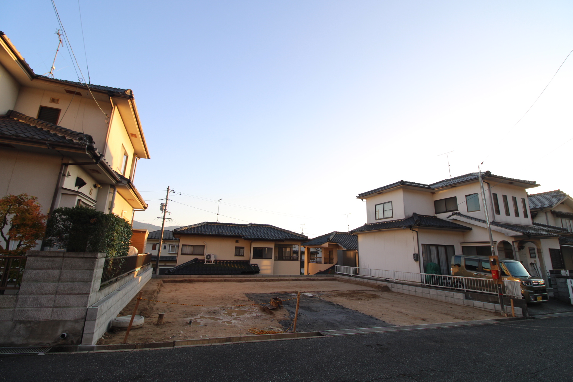 前面道路から見た宅地