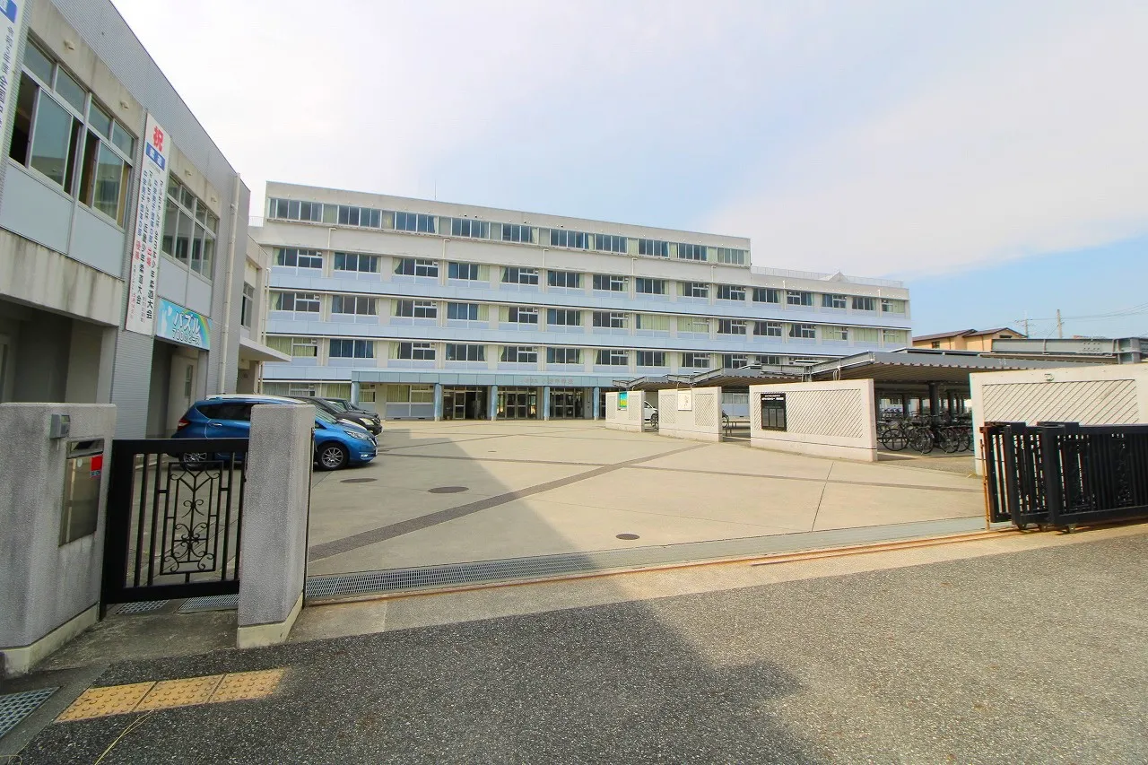 市立小野中学校