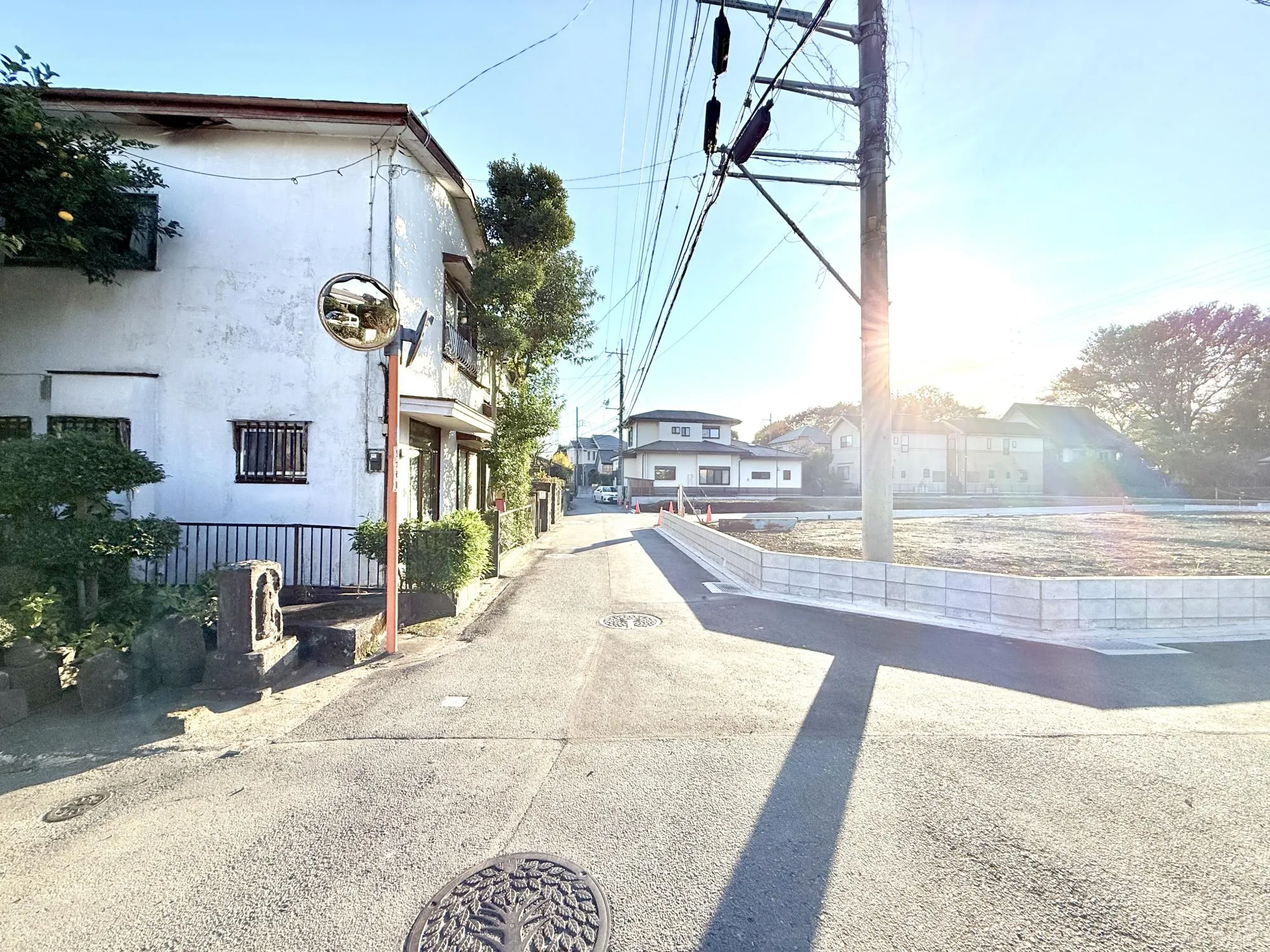 前面道路含む現地写真